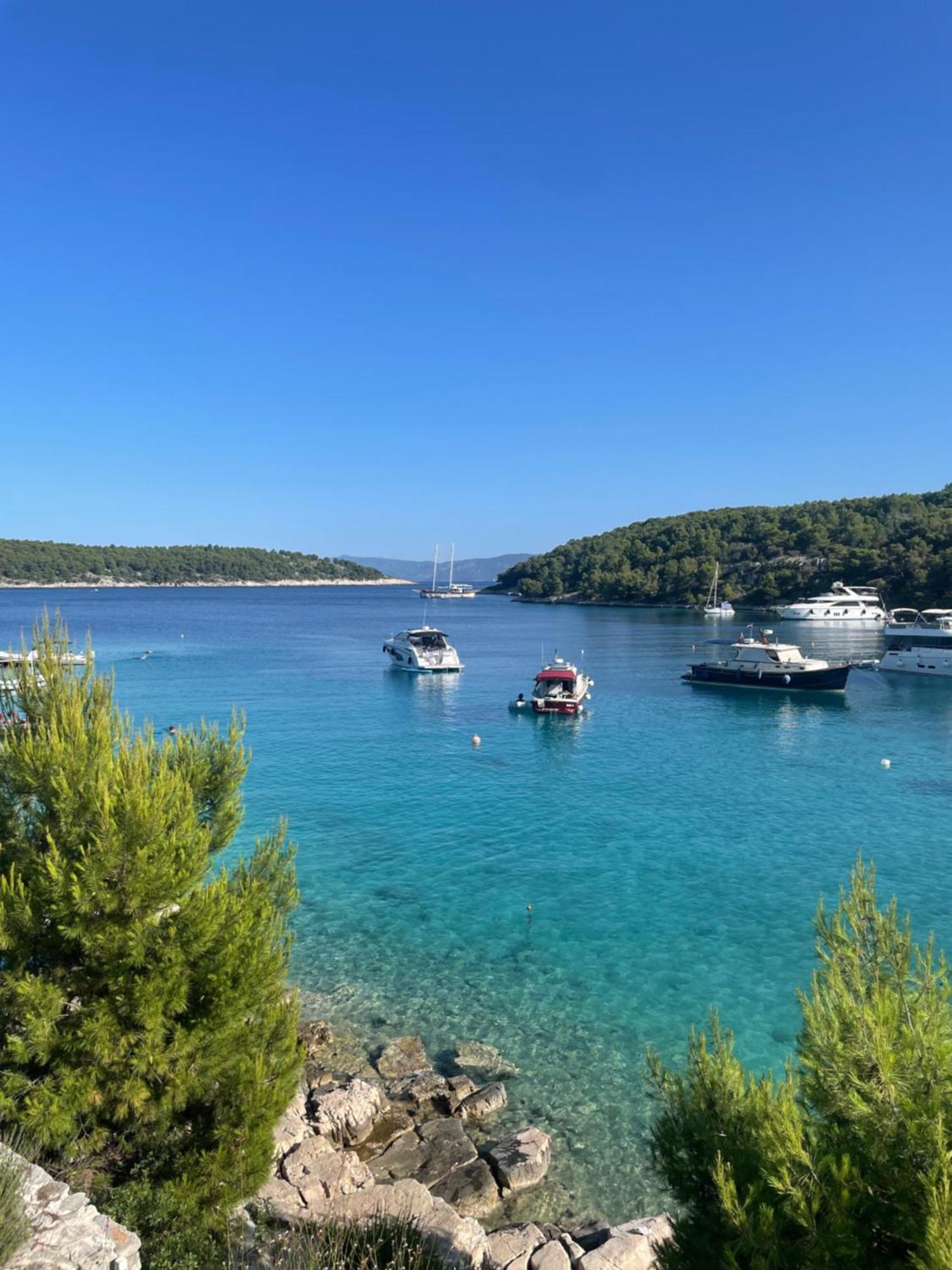 Luxury Villa Kate - In Lucice Bay With Turquoise Sea, Amazing Seaviews, And Heated Pool Milna  Extérieur photo